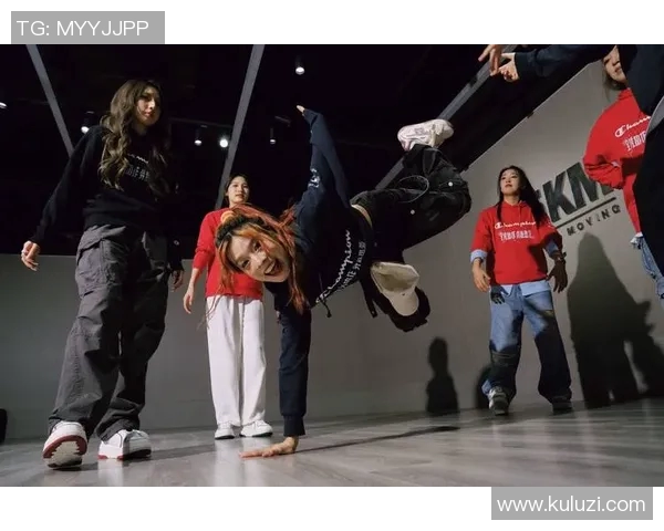 街舞装备选购指南：如何选择适合的攀岩鞋提升舞蹈表现